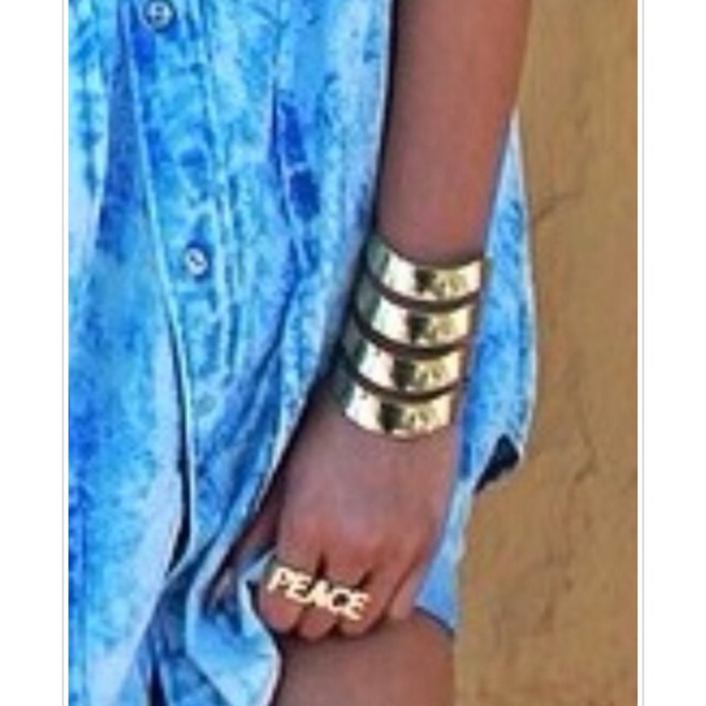 Venus Cuff
